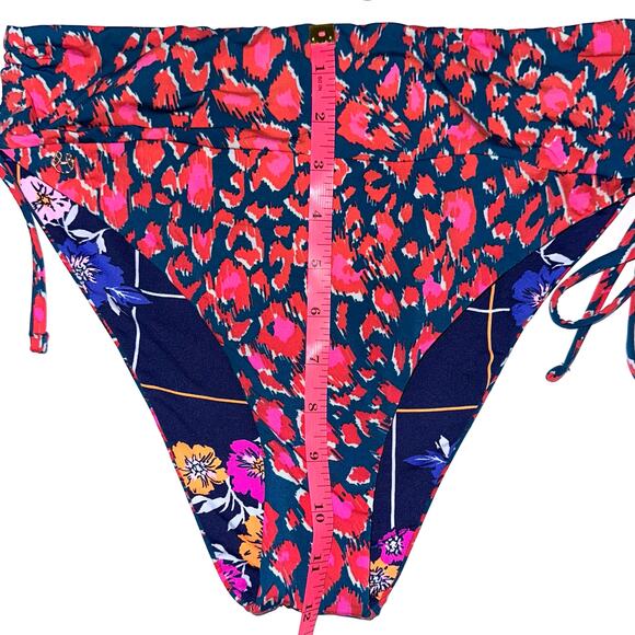 Maaji More Compassion Patricia Long Line Triangle Top + Bianca Bottom Size Large - Picture 14 of 16